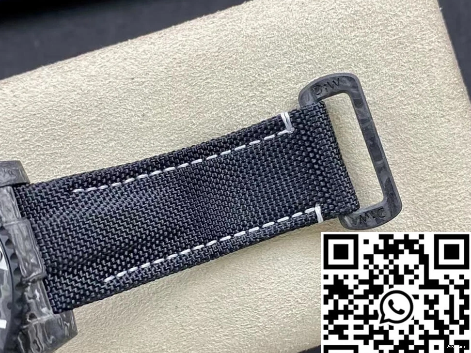 Carbon Dial VS Submariner Rolex DIW Fiber Factory 0330